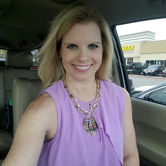 lesleybond